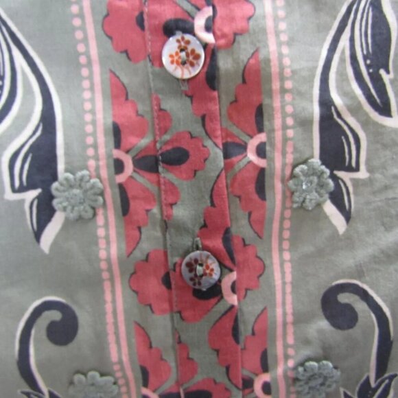 NEW FARM RIO Womens Arabesque Floral Blouse Size S Green - Picture 12 of 15
